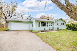 5604 Joylynne Dr, Madison, WI 53716