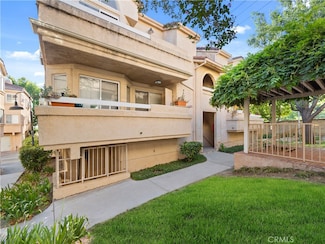 19810 Sandpiper Place Unit 22, Newhall, CA 91321