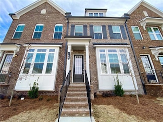 741 Cordele Ln, Sugar Hill, GA 30518