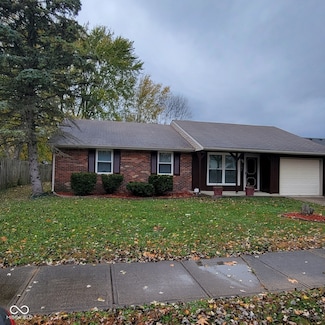 4502 Aristocrat Ln, Indianapolis, IN 46235