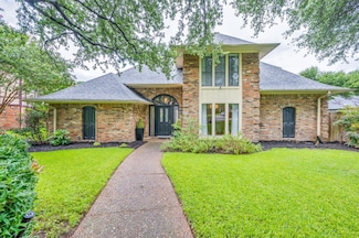 9606 Windy Crest Ct, Dallas, TX 75243
