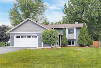 5830 W 139th St, Savage, MN 55378