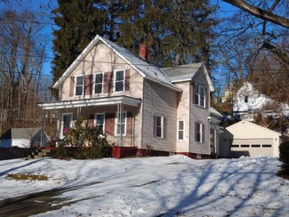 34 River Rd, Hinsdale, NH 03451