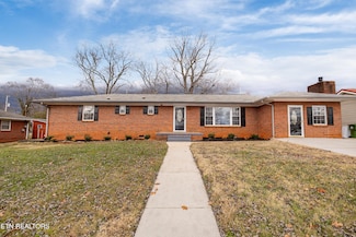 107 Mesa Rd, Maryville, TN 37804