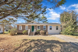 98 S Denise Ave, Coats, NC 27521