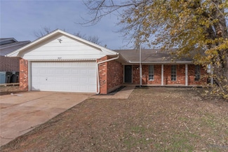 3017 Hillside Dr, Oklahoma City, OK 73115