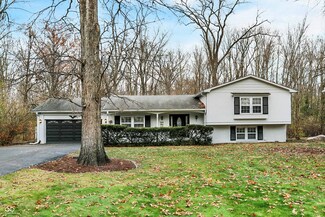 2025 Hamilton Ln, Carmel, IN 46032