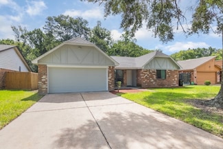 7726 Ashmole Ln, Houston, TX 77088