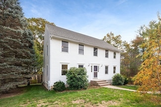 7 Frances Dr, Newburyport, MA 01950