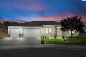 2312 Coppercreek St, Richland, WA 99354