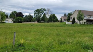 1810 E 6th Street A, Coal Valley, IL 61240
