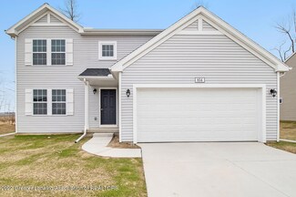 854 Saint Johns Chase, Grand Ledge, MI 48837
