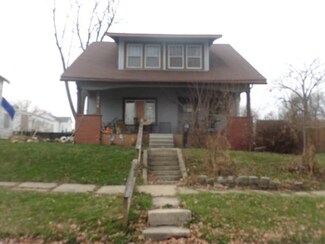 314 N Division St, Creston, IA 50801