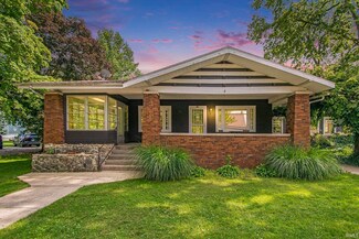 106 E Van Buren St, Leesburg, IN 46538