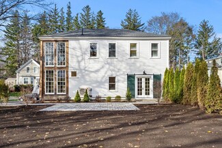 209 High St Unit R, Newburyport, MA 01950