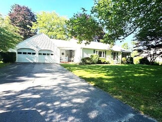 127 North St, Middleboro, MA 02346