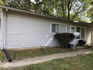 603 Saint Thomas Ln, East Saint Louis, IL 62206
