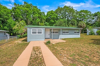 106 Sikes Dr, Crestview, FL 32539