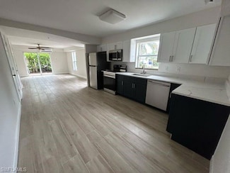 1555 Blue Point Ave Unit 4, Naples, FL 34102
