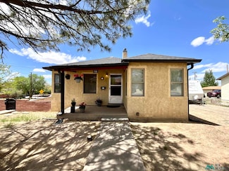710 S Puerco Dr, Gallup, NM 87301