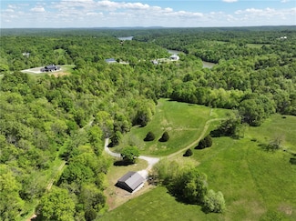 14210 Lake Point Dr, Lowell, AR 72745