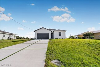 7029 Palpano Cir, Labelle, FL 33935