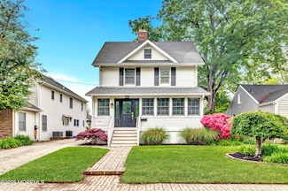 A370 E Main St, Manasquan, NJ 08736