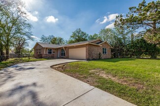 526 Southport Dr, Dallas, TX 75232