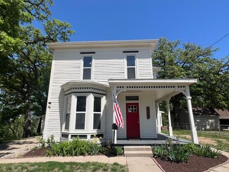 312 Lafayette Ave, Council Bluffs, IA 51503