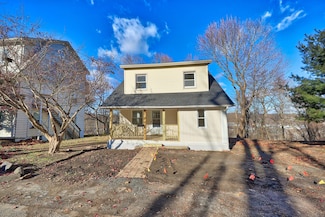 423 Waterville St, Waterbury, CT 06710