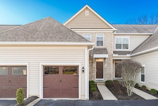 363 Westgreen Ln, Westerville, OH 43082