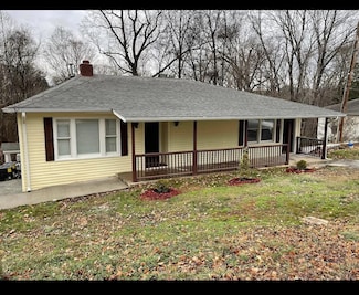 428 Shelby St, Clarksville, TN 37042