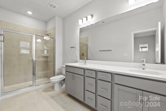 1710 Blanche St, Charlotte, NC 28262