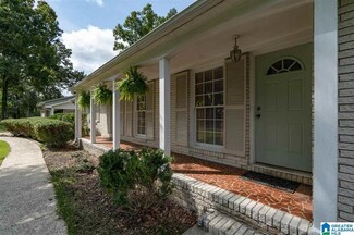 1108 Jacque Cir, Birmingham, AL 35235