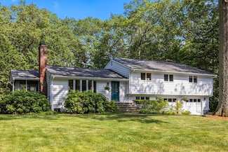 40 Millpond Rd, Sudbury, MA 01776