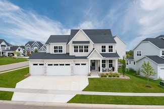 16250 62nd Place N, Maple Grove, MN 55311