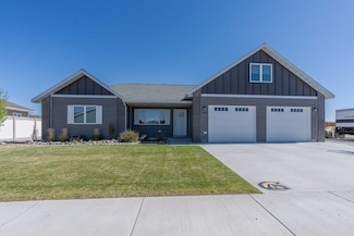 3207 Hardpan Ave, Cody, WY 82414
