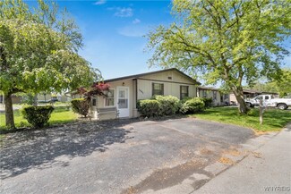 1405 Elderberry Place, Niagara Falls, NY 14304