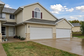 3712 Stoneview Cir SW Unit 3712, Cedar Rapids, IA 52404