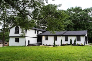 69 N Hearn Rd, Ellenwood, GA 30294