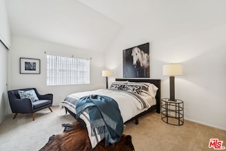 5723 Canterbury Dr, Culver City, CA 90230