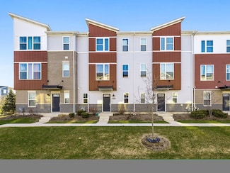 4189 Calder Ln, Aurora, IL 60504