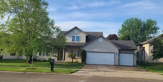 2714 Colleen St NE, Rochester, MN 55906