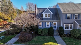42 Washington Green Unit 42, East Walpole, MA 02032