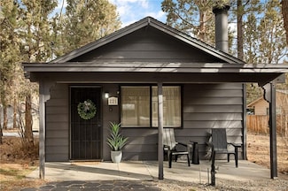 221 Angeles Blvd, Big Bear City, CA 92314