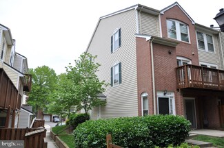 12602 Kempston Ln, Woodbridge, VA 22192