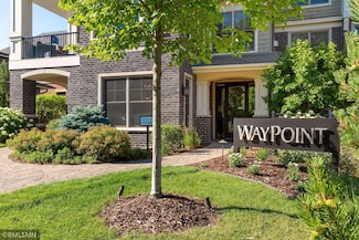 415 Indian Mound St Unit 103, Wayzata, MN 55391