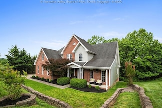 16 Pinnacle Dr, Charleston, WV 25311