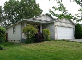 1528 Fruitland Dr, Bellingham, WA 98226