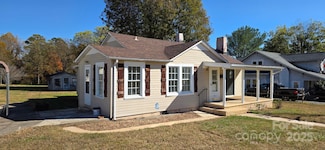 80 Duke St, Granite Falls, NC 28630